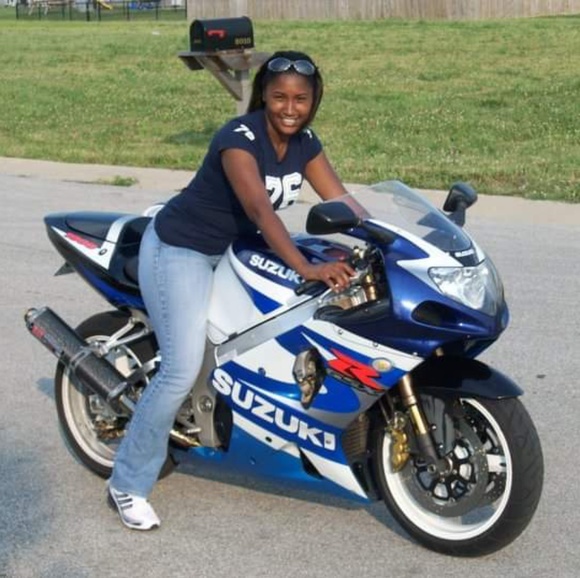 Meet your Posher, Lee - Picture 3 of 3